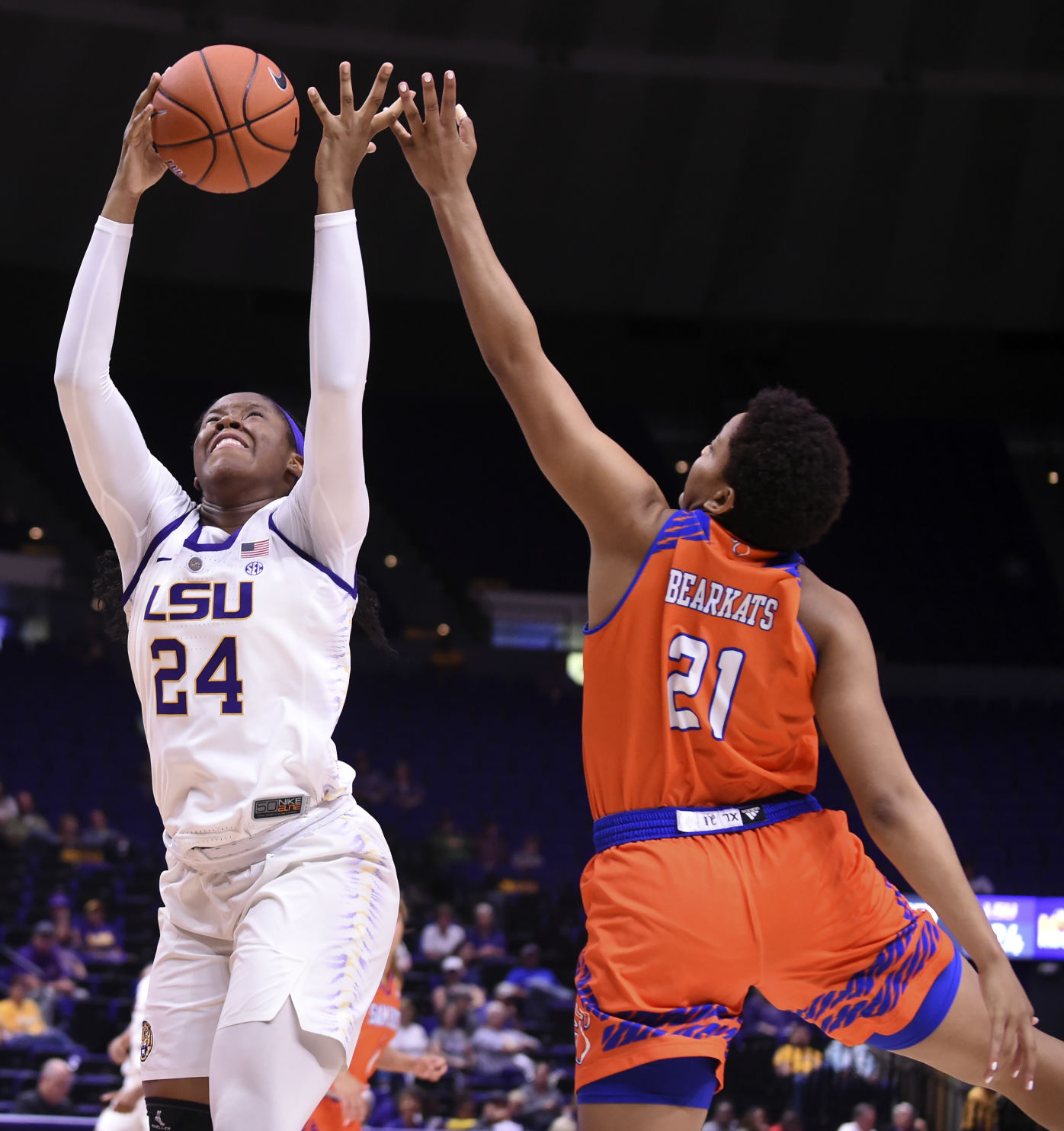 lsuwomensbasketball.110718_HS_321